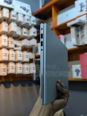 Laptop HP EliteBook 830 G8 16GB Intel Core I7 SSD 512GB