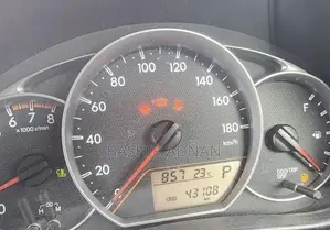 Toyota Vitz 1.0 FWD 5dr 2013 Black