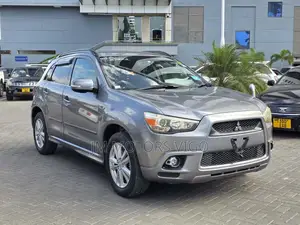 Mitsubishi RVR 2.0 2011 Gray