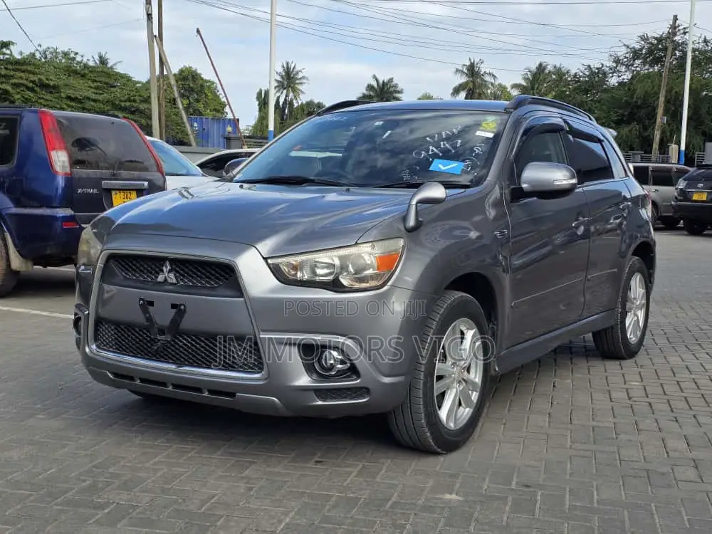Mitsubishi RVR 2.0 2011 Gray