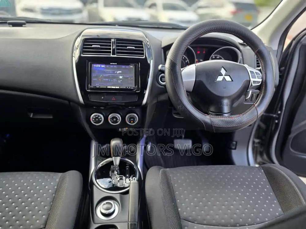 Mitsubishi RVR 2.0 2011 Gray