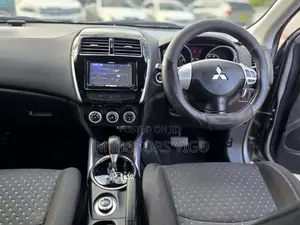 Mitsubishi RVR 2.0 2011 Gray