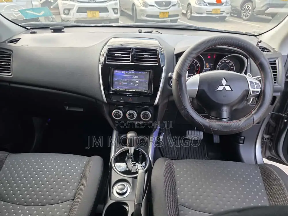 Mitsubishi RVR 2.0 2011 Gray