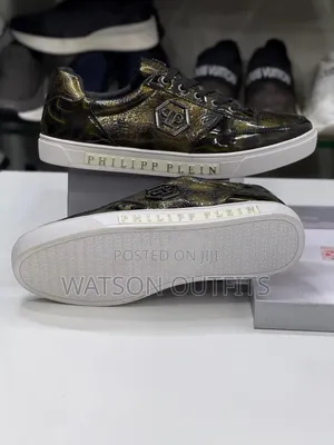 Men's Sneakers or Men's Shoes Very Very Classic and Smart