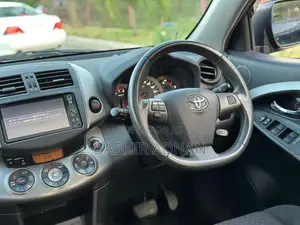 Toyota Vanguard 2011 Matt Black