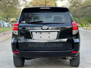 Toyota Vanguard 2011 Matt Black