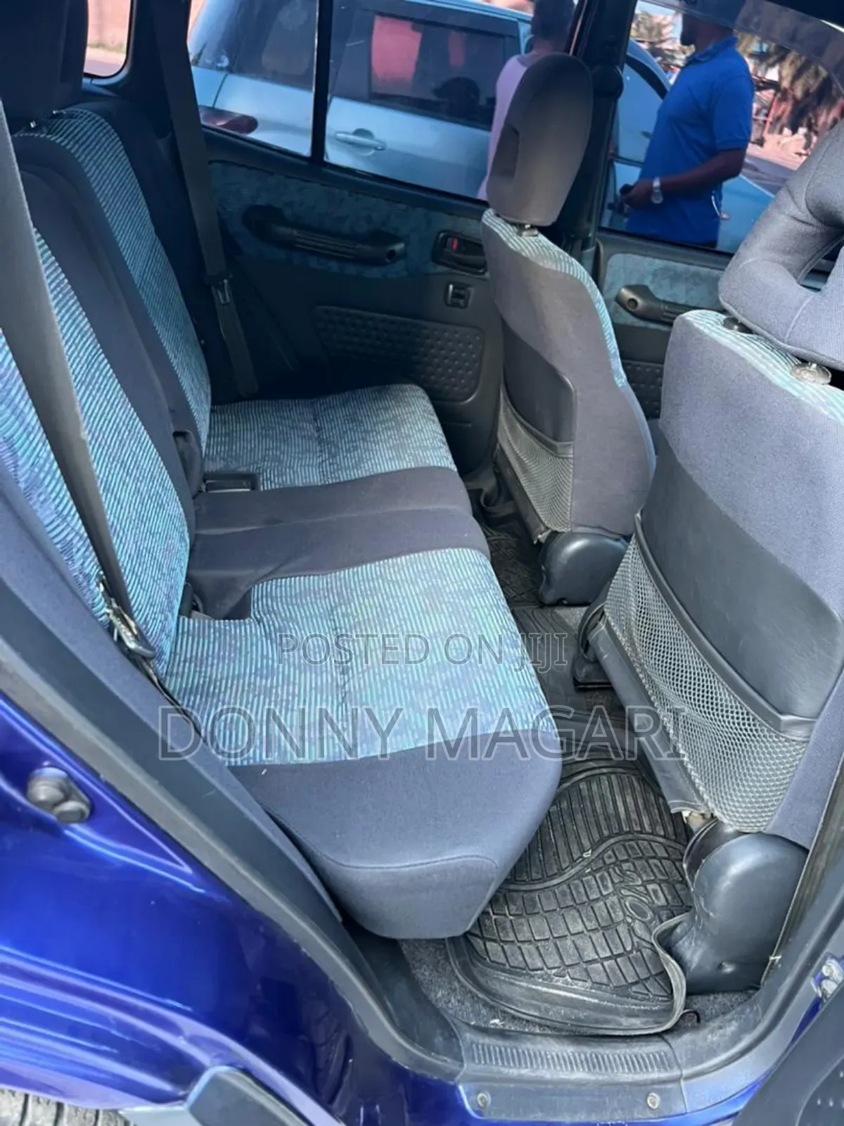 Toyota RAV4 1999 Blue