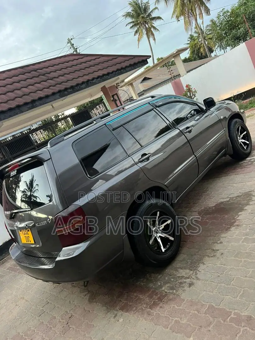 Toyota Kluger 2006 Gray
