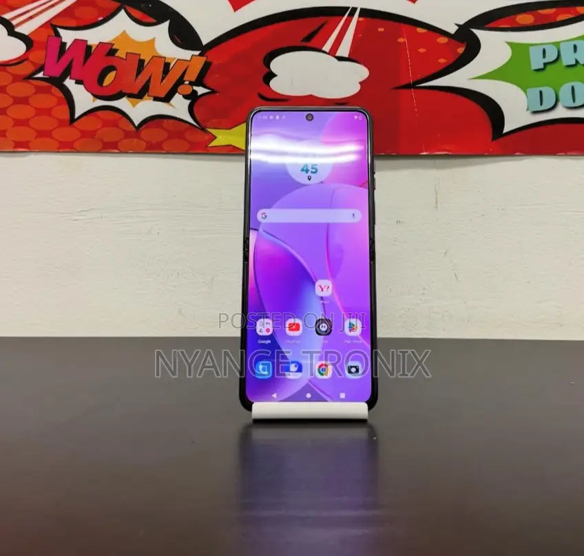 Motorola Razr 40s 256 GB Purple