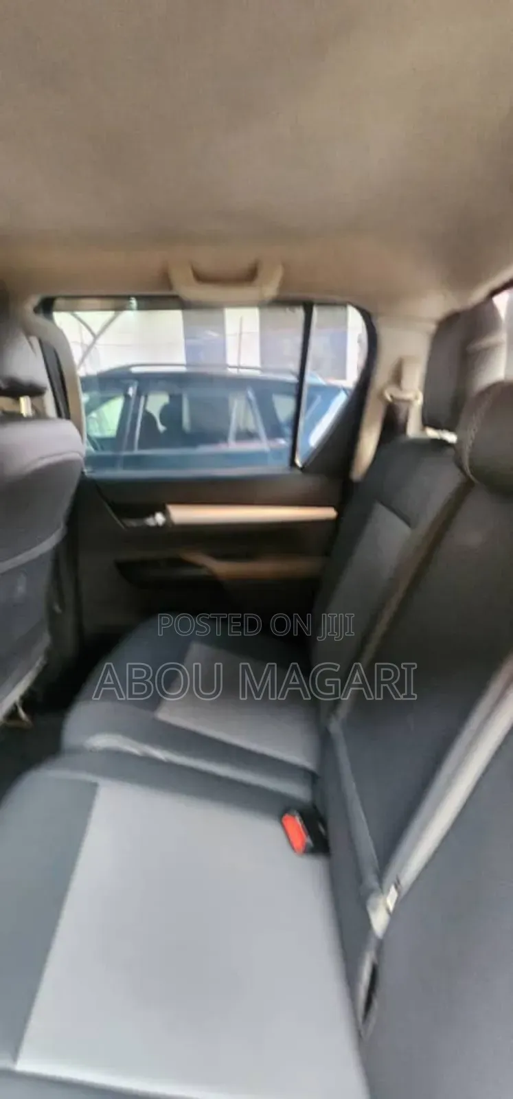 Toyota Hilux 2022 Gray