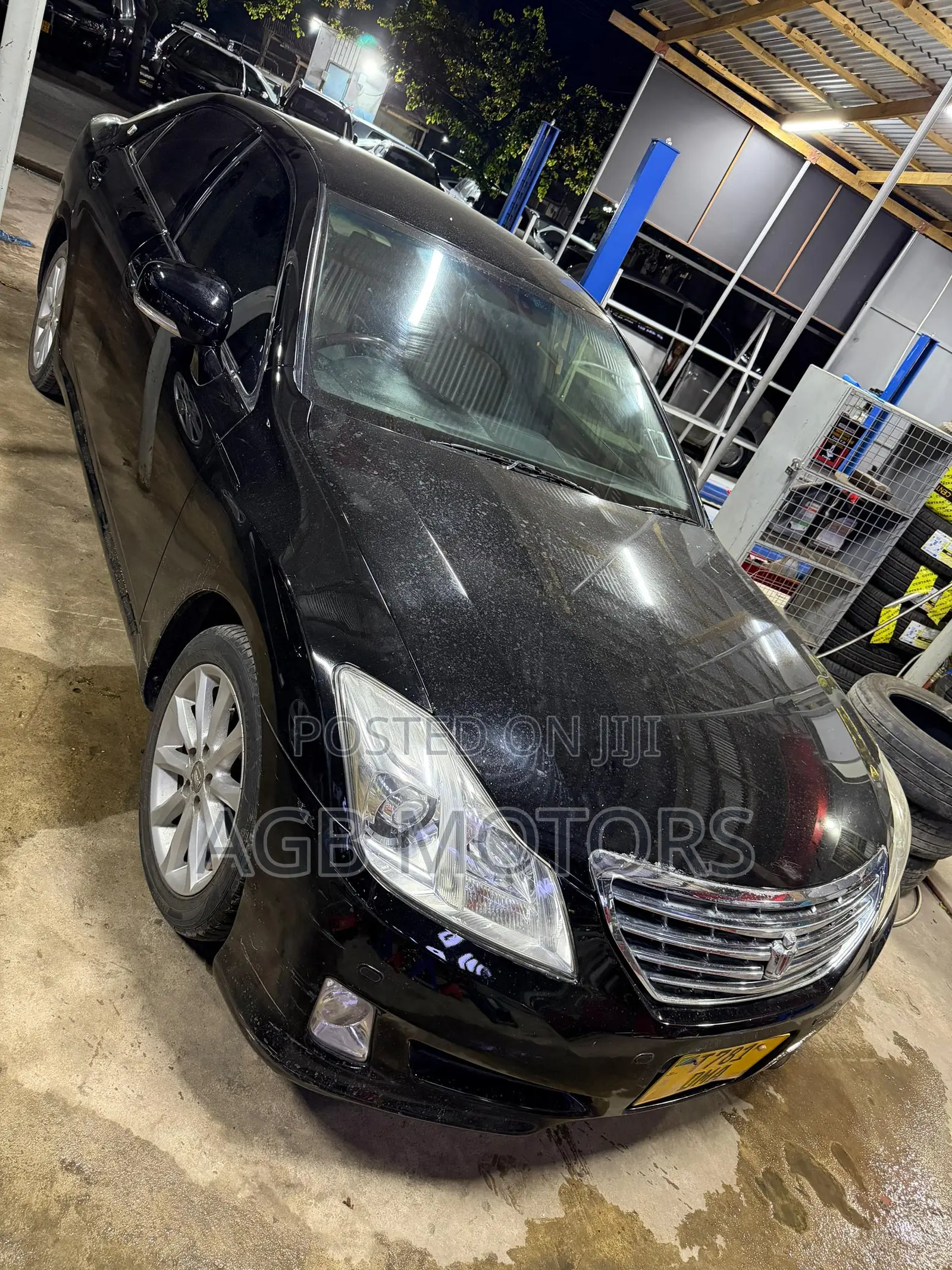 Toyota Crown 2008 Black