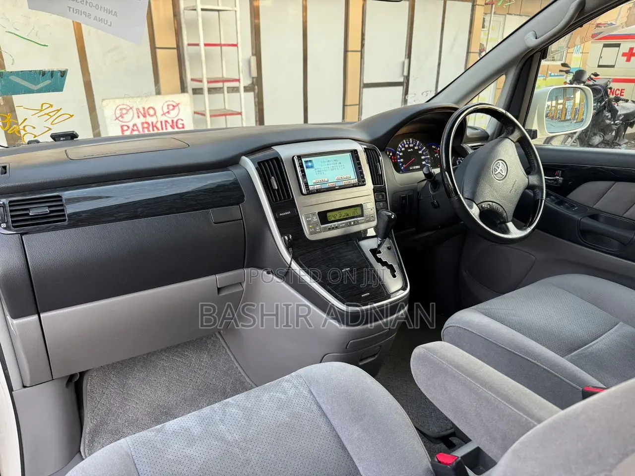 Toyota Alphard 2006 White