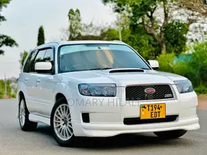 Subaru Forester 2005 White