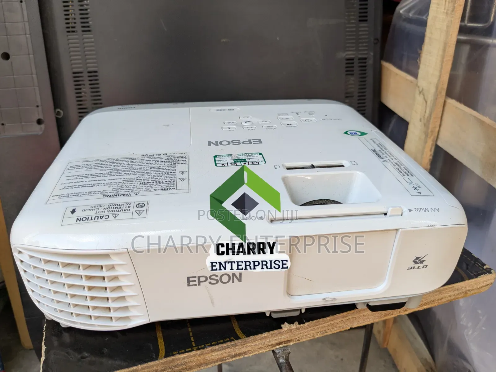 Epson Eb-X39 Portable Projector for Office and Home Use