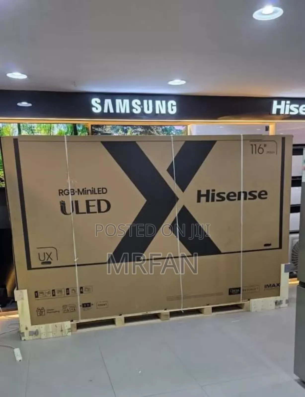 Hisense 116 Inch Mini-Eled Uled Model No: Ux