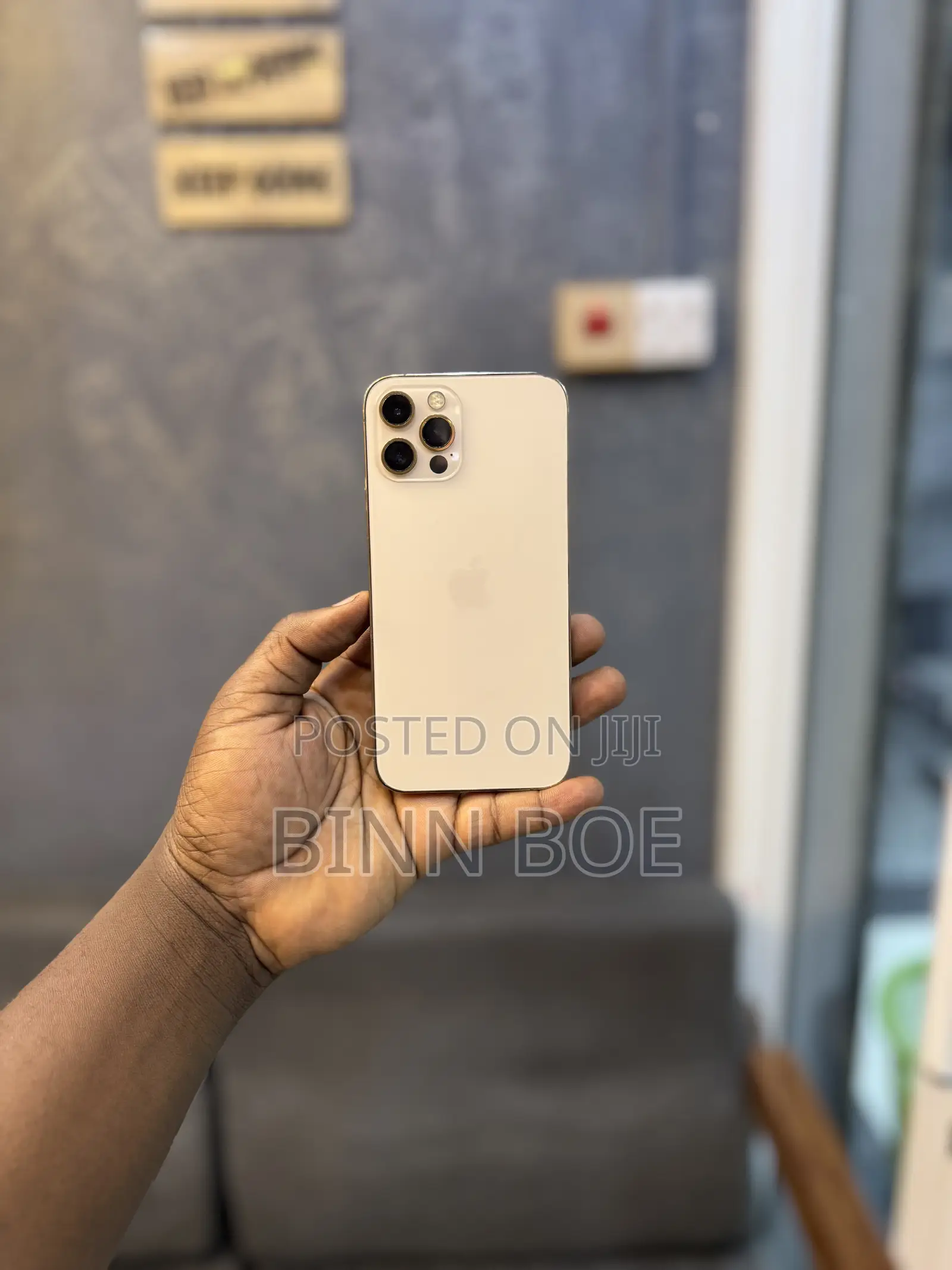 Apple iPhone 12 Pro 128 GB Gold