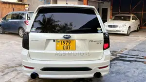 Subaru Forester 2009 White