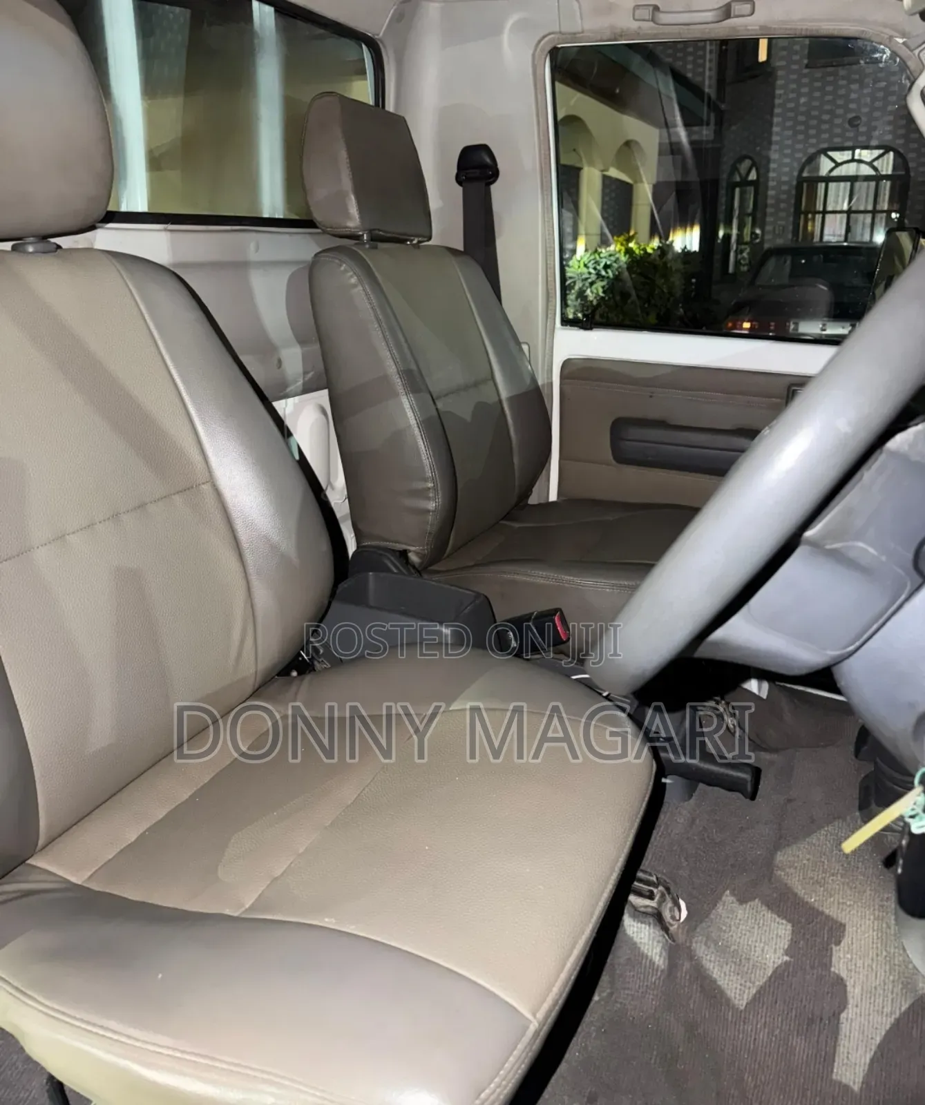 Toyota Land Cruiser 2015 White