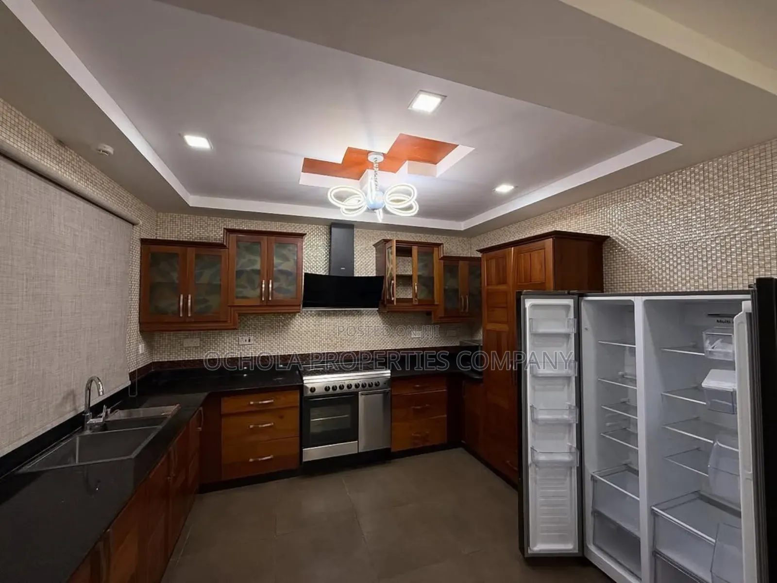 Furnished 3bdrm Villa in Ada Estate for rent