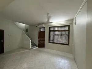3bdrm Duplex in Upanga West for rent