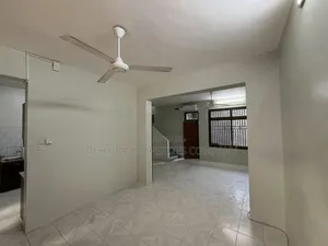 3bdrm Duplex in Upanga West for rent