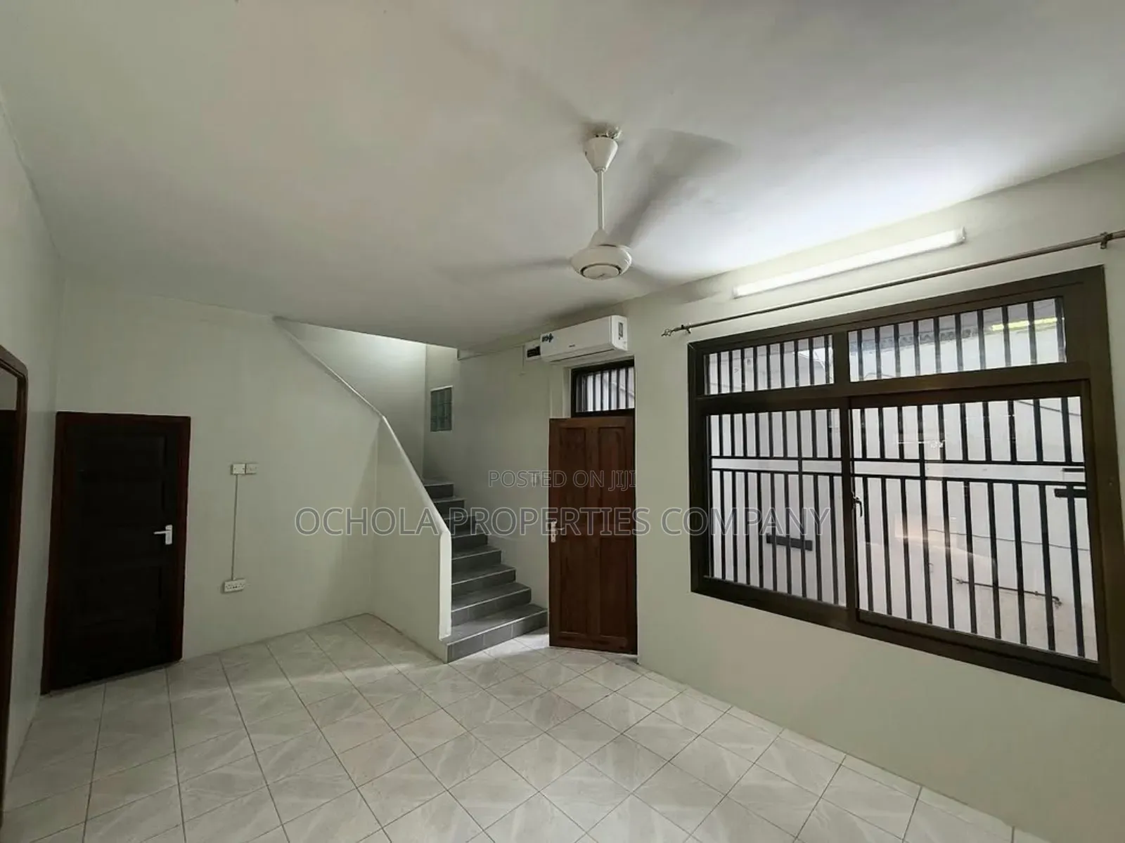 3bdrm Duplex in Upanga West for rent