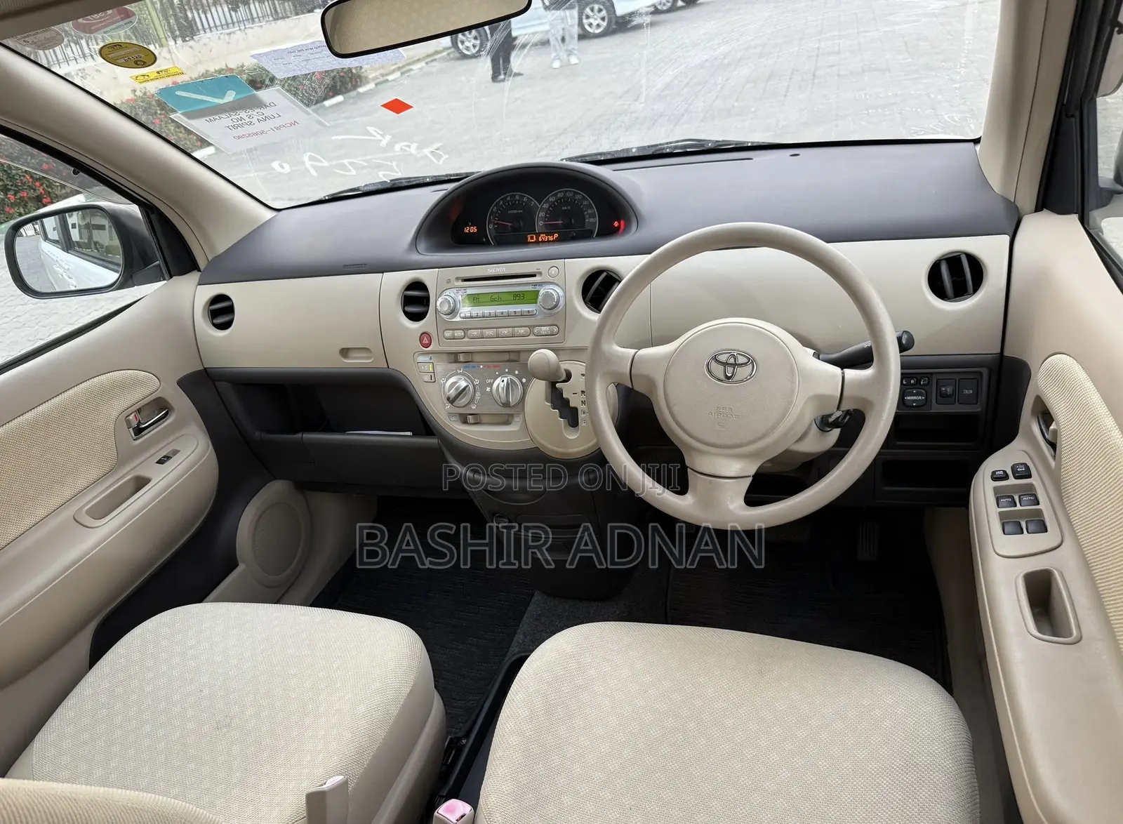 Toyota Sienta 1.5 FWD 2008 White