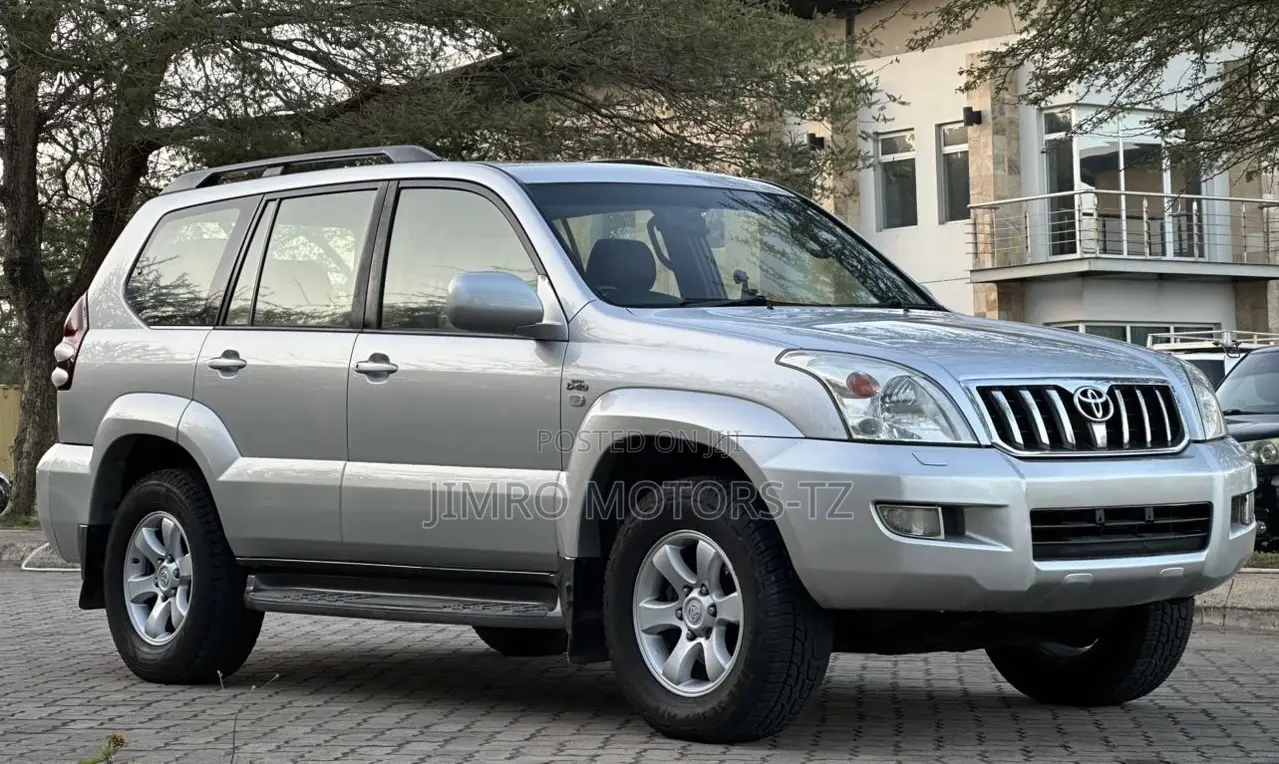 Toyota Land Cruiser Prado 2006 Silver