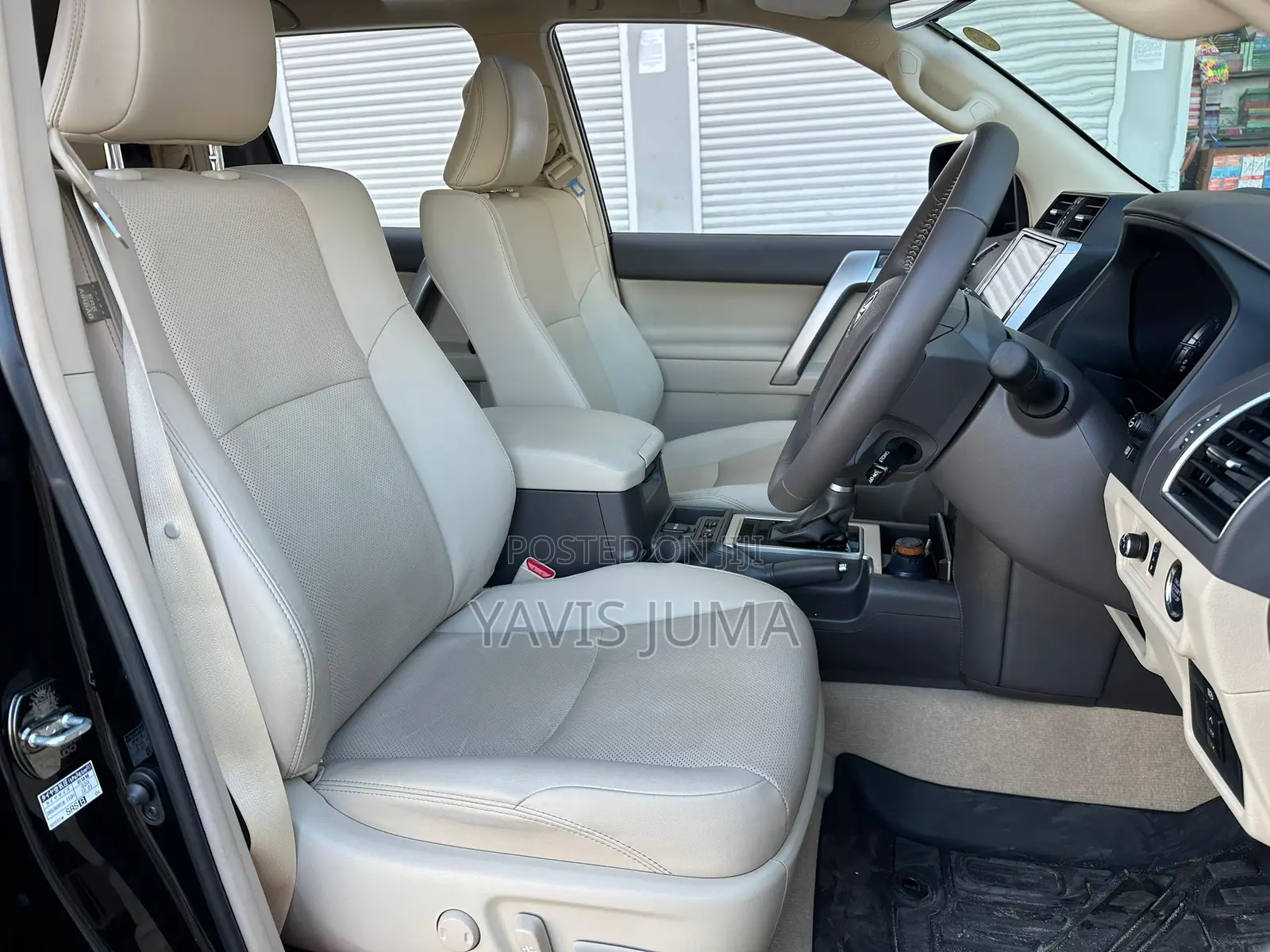 Toyota Land Cruiser Prado 2023 Black
