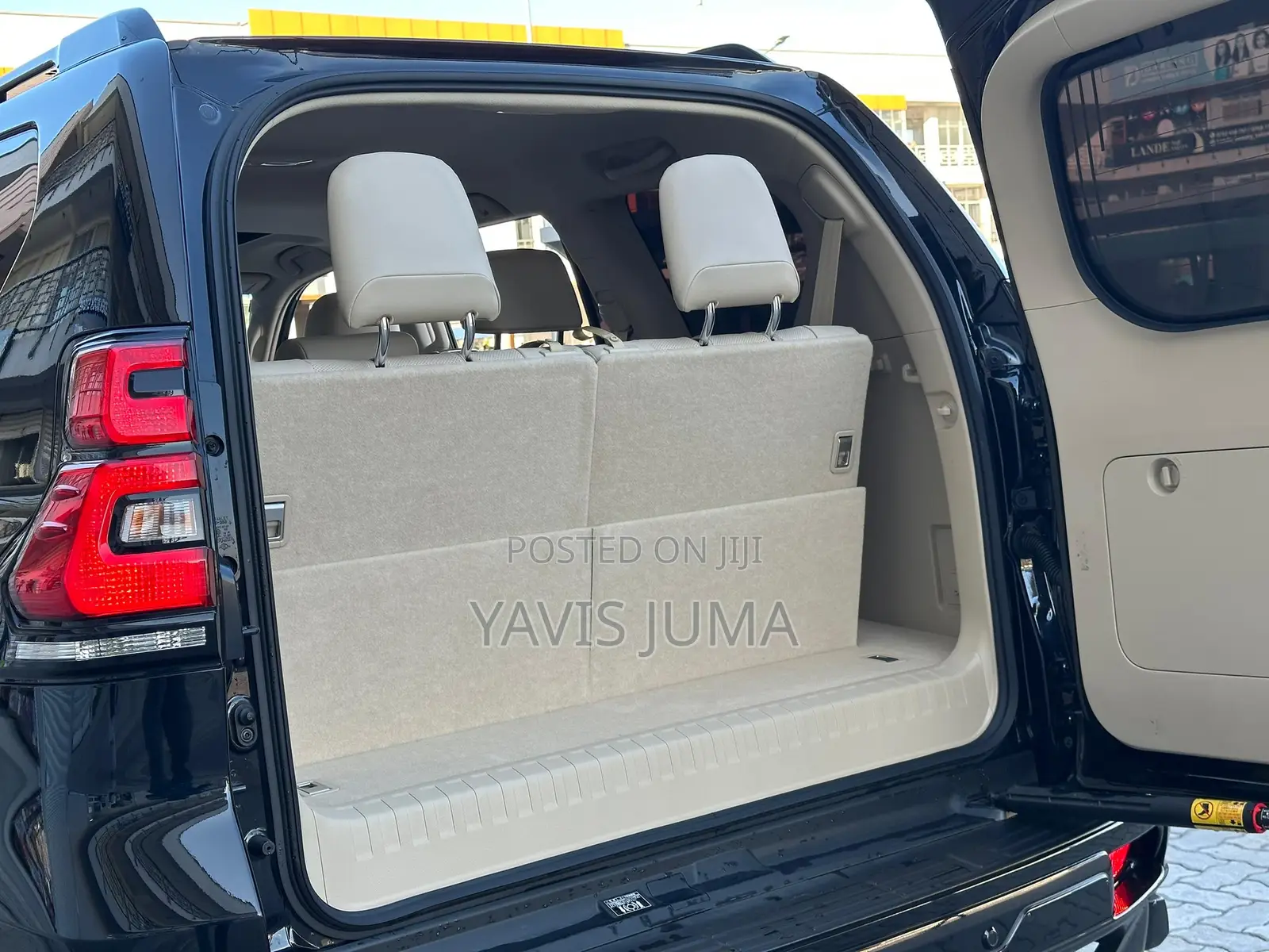 Toyota Land Cruiser Prado 2023 Black