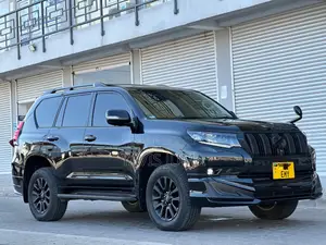 Toyota Land Cruiser Prado 2023 Black