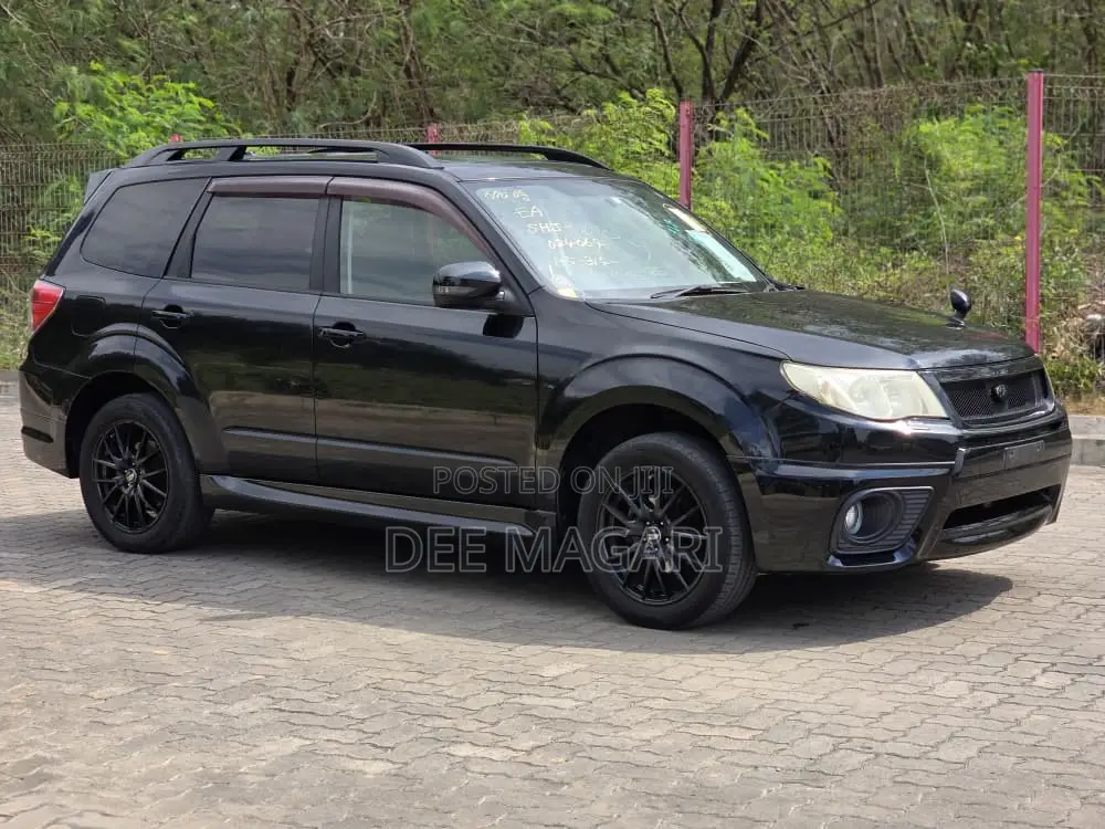 Subaru Forester 2012 Black