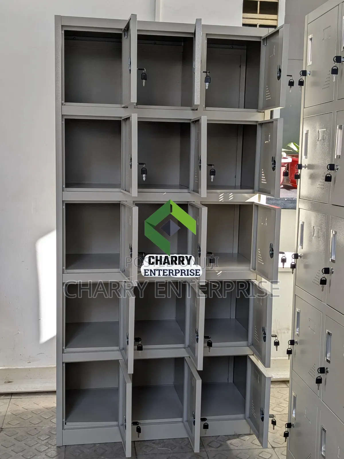 High Quality 15-Door Metal Locker/ Cabinet for Office, Schools, Gym