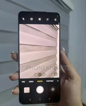 New Oppo Reno13 F 512 GB