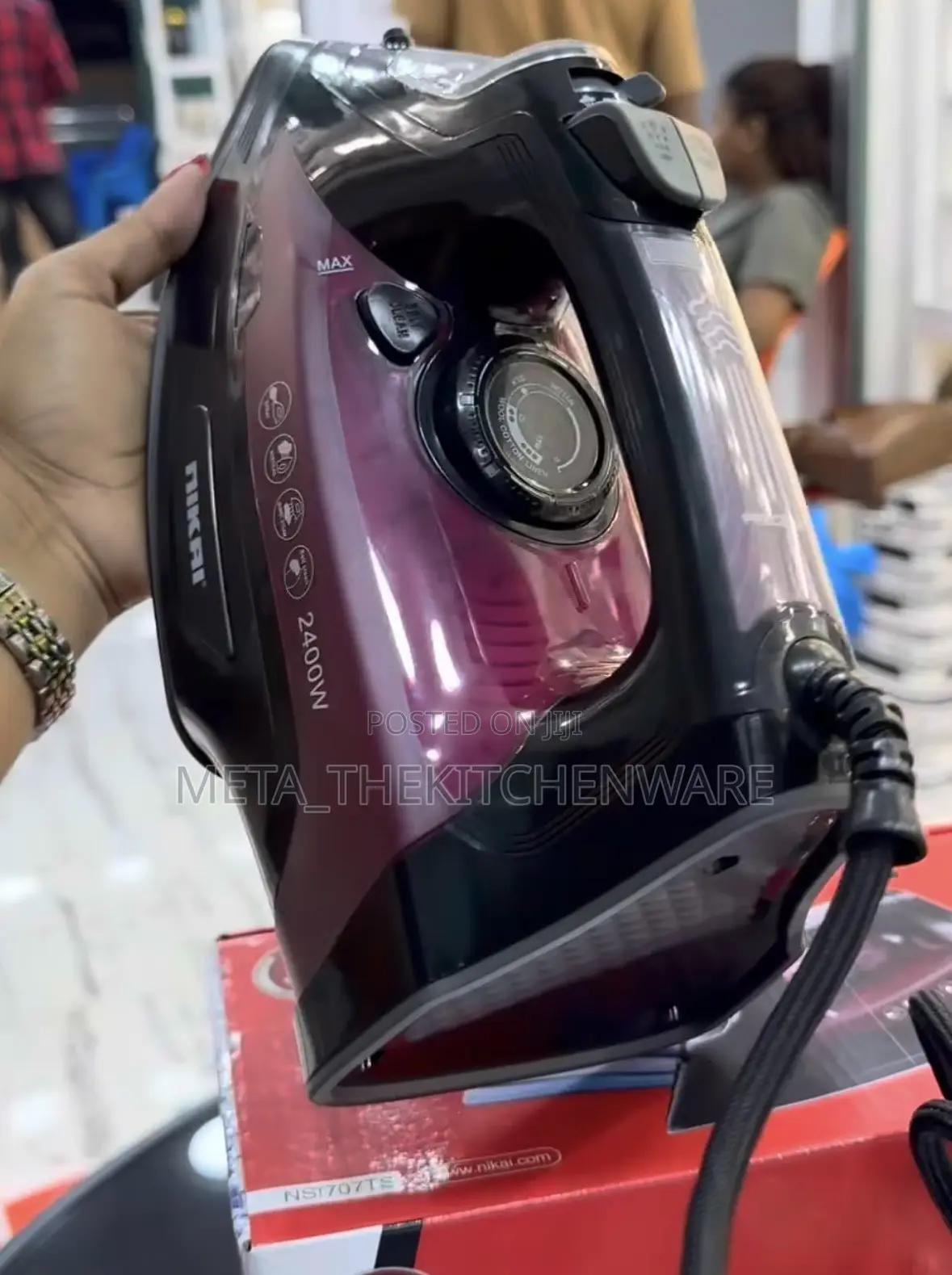 Nikai Steam Iron 2400w 360ml Non Stick Nsi707ts