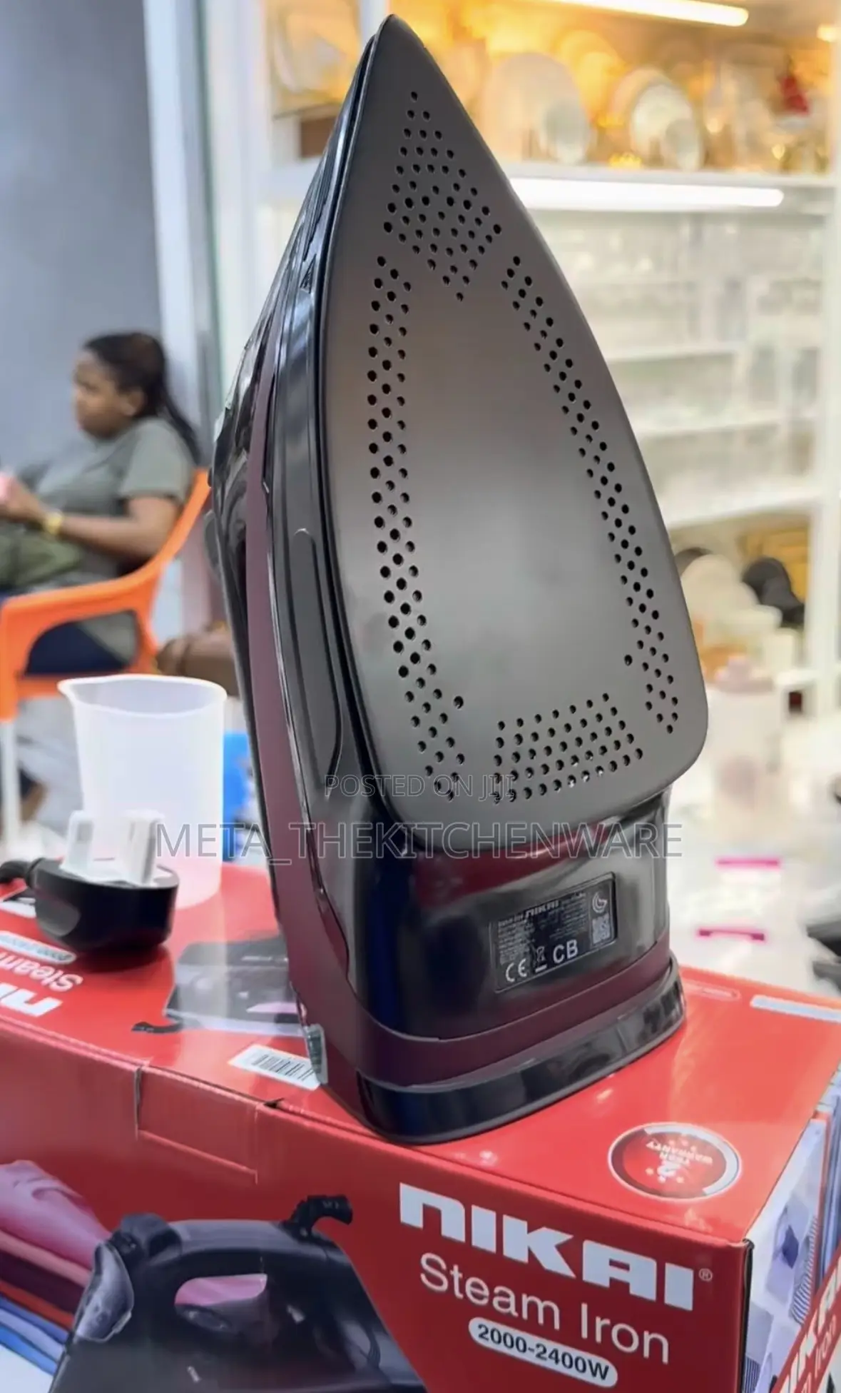Nikai Steam Iron 2400w 360ml Non Stick Nsi707ts