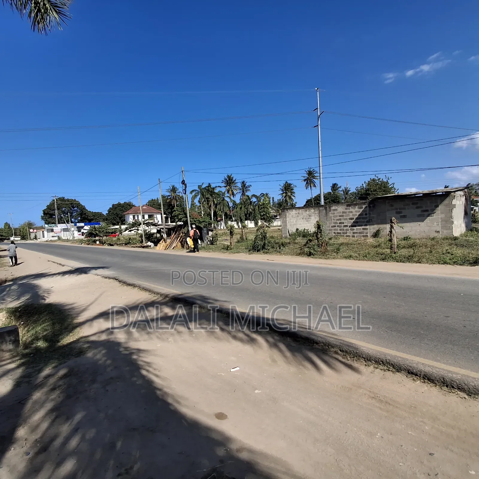 Plot for Sale Bahari Beach
