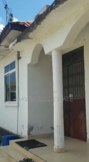 3bdrm House in Kinondoni for sale