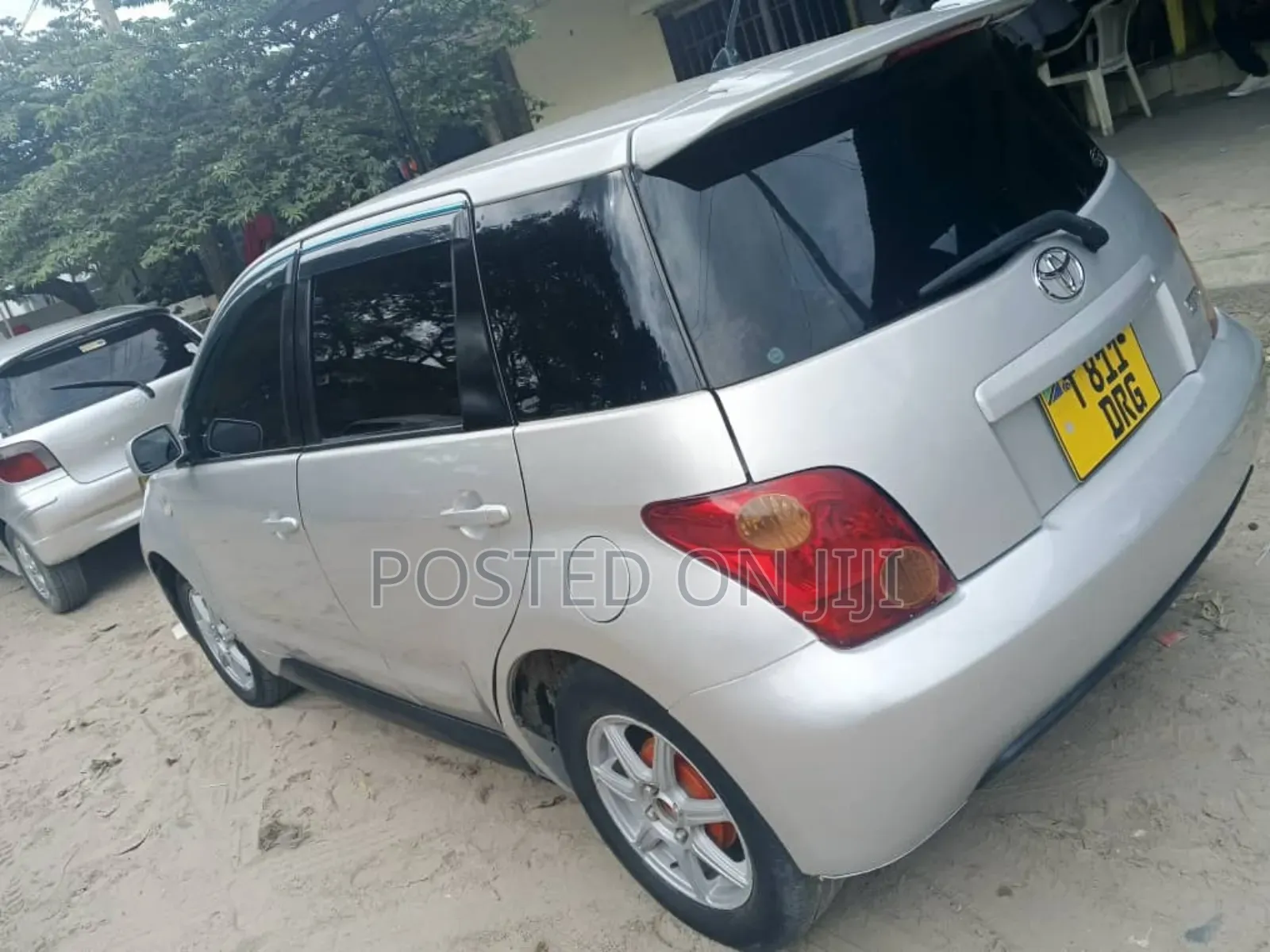 Toyota IST 2004 Silver