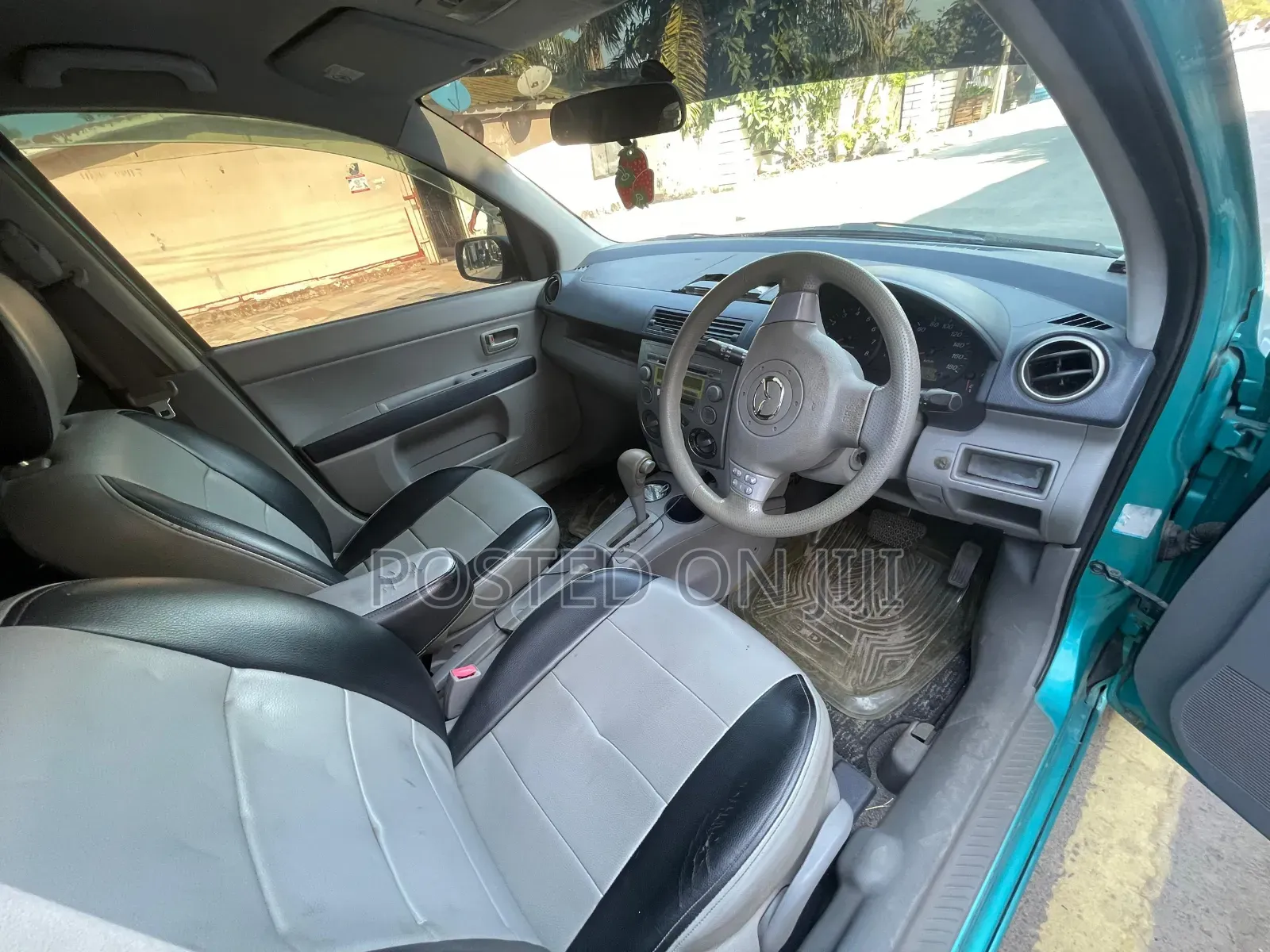 Mazda Demio 2005 Blue