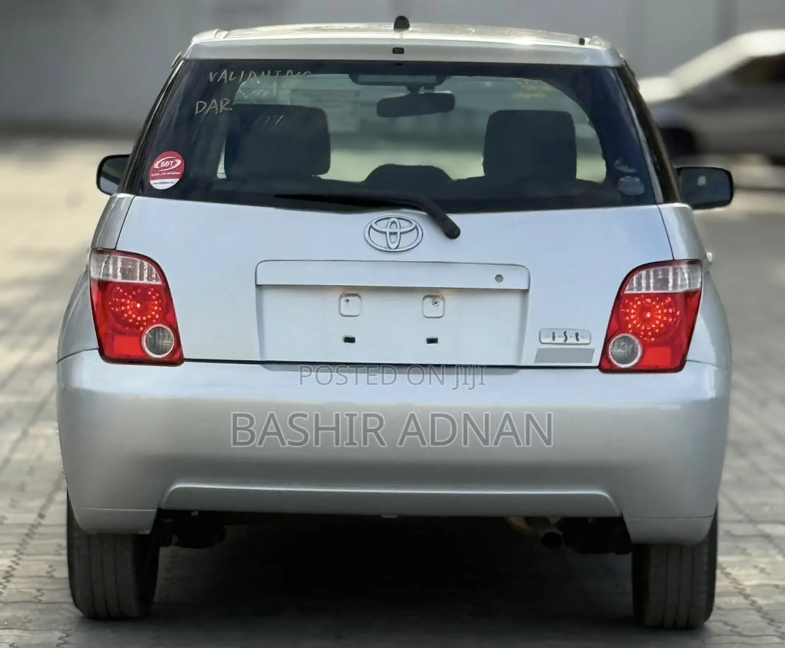 Toyota IST 2005 Silver