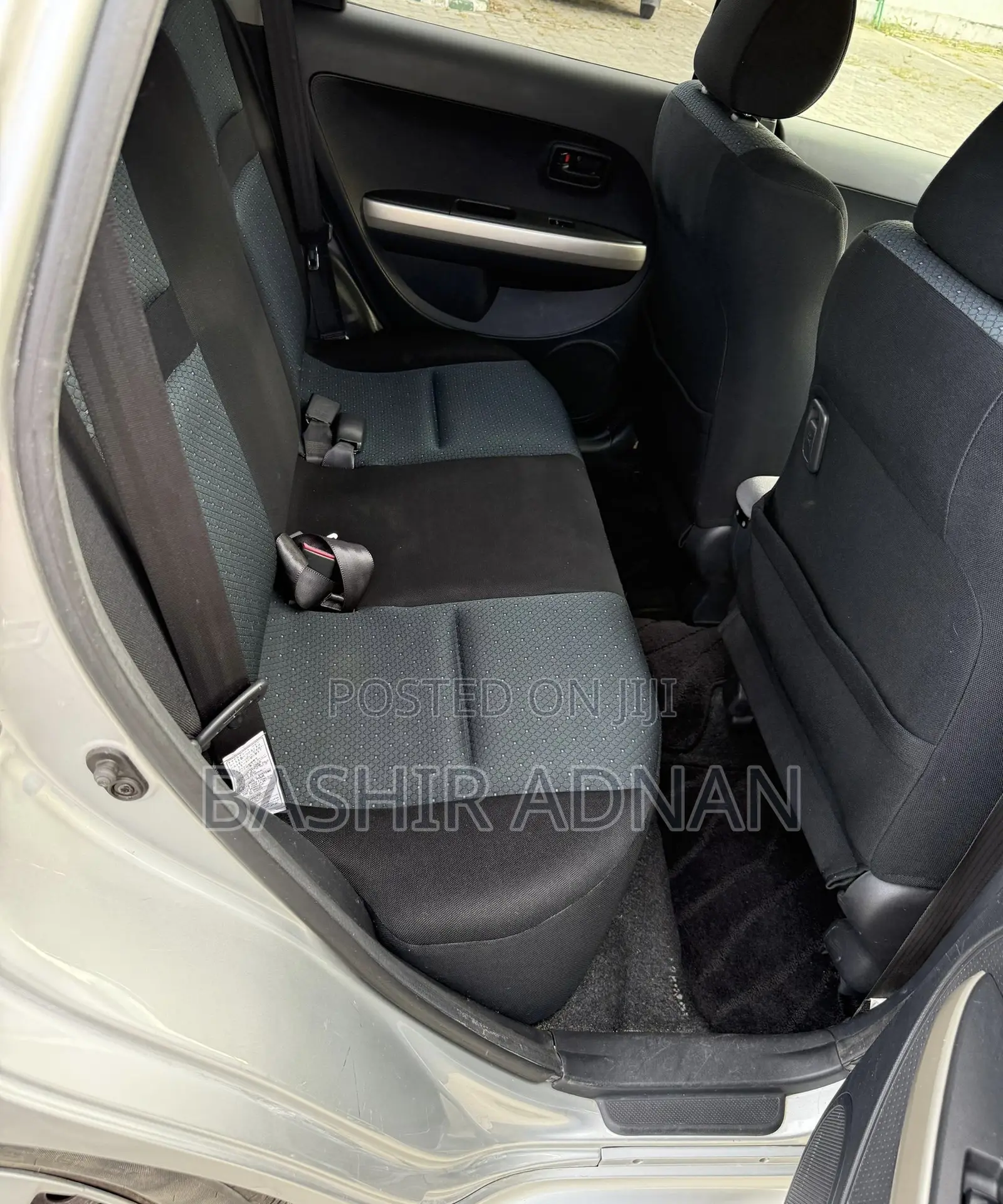 Toyota IST 2005 Silver