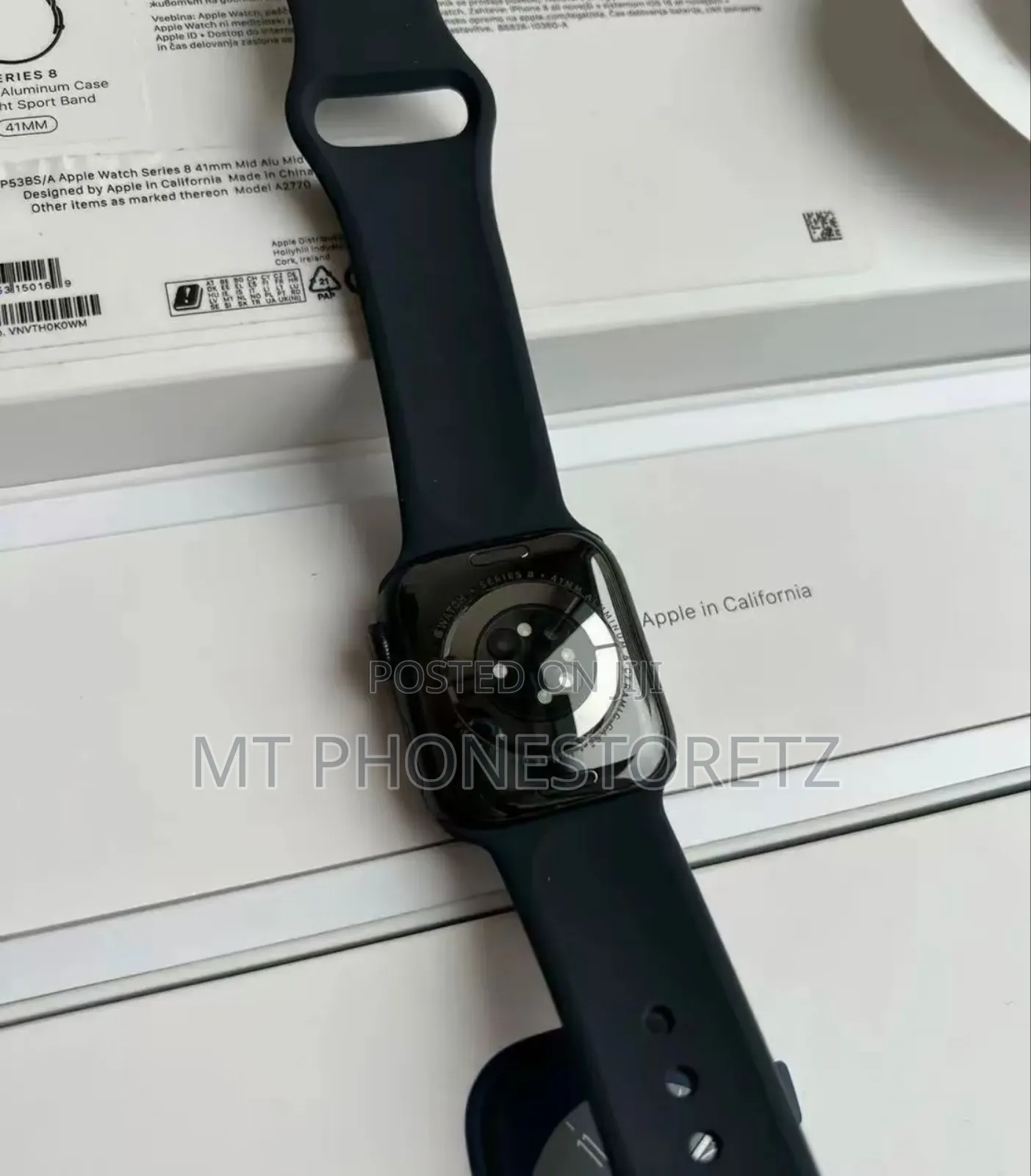 Apple Watch Series 8
