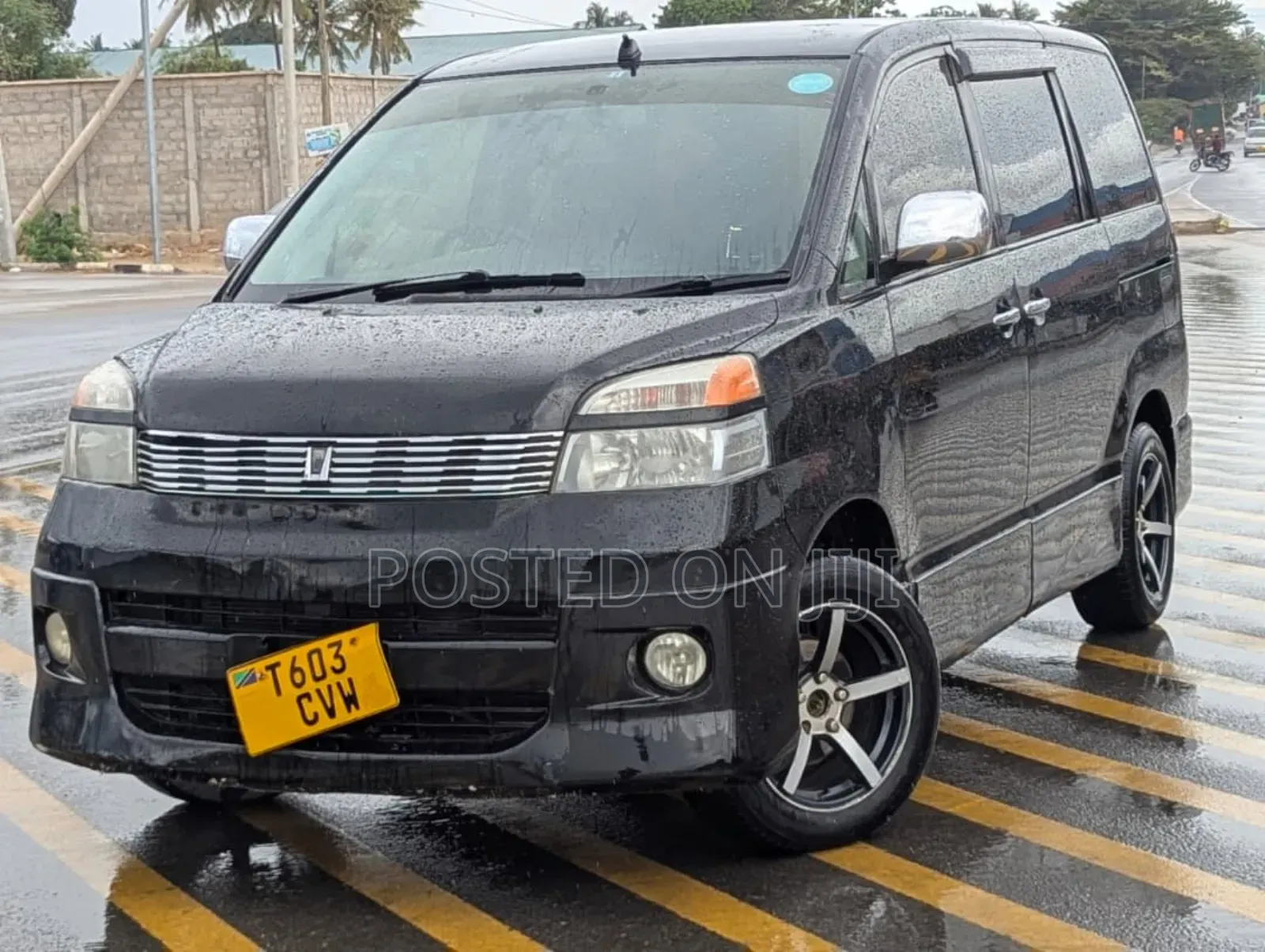 Toyota Noah 2005 Black