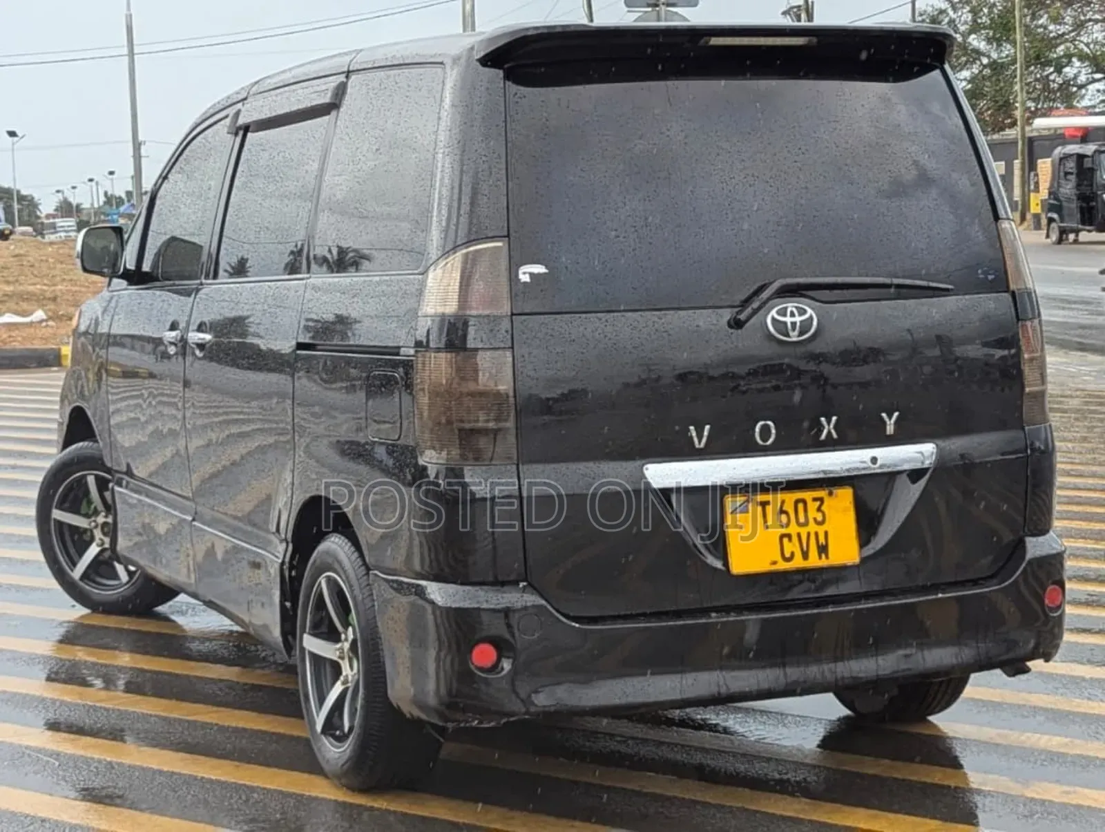 Toyota Noah 2005 Black