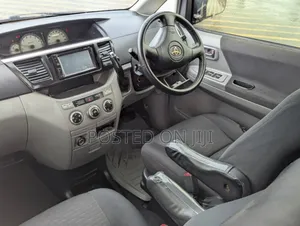 Toyota Noah 2005 Black