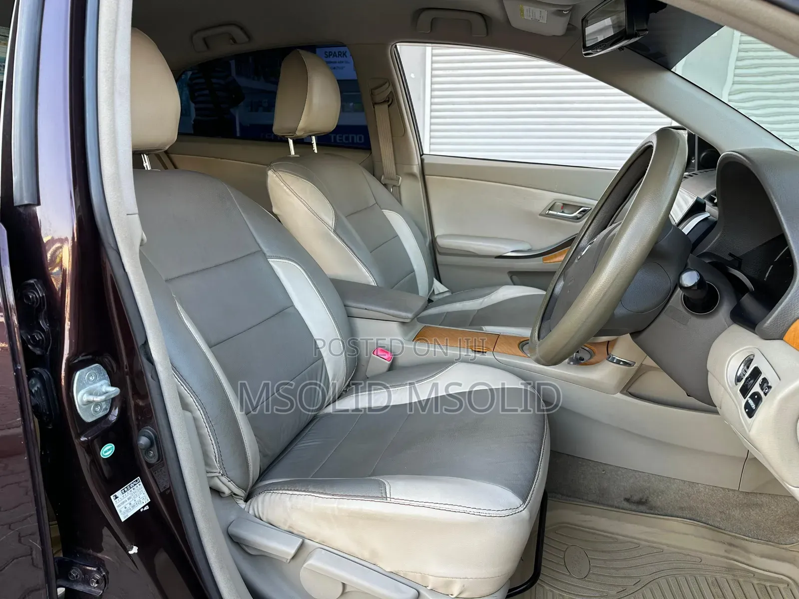 Toyota Premio 2010 Silver