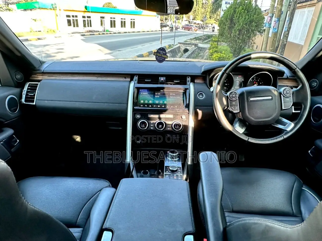 Land Rover Discovery 2018 Black