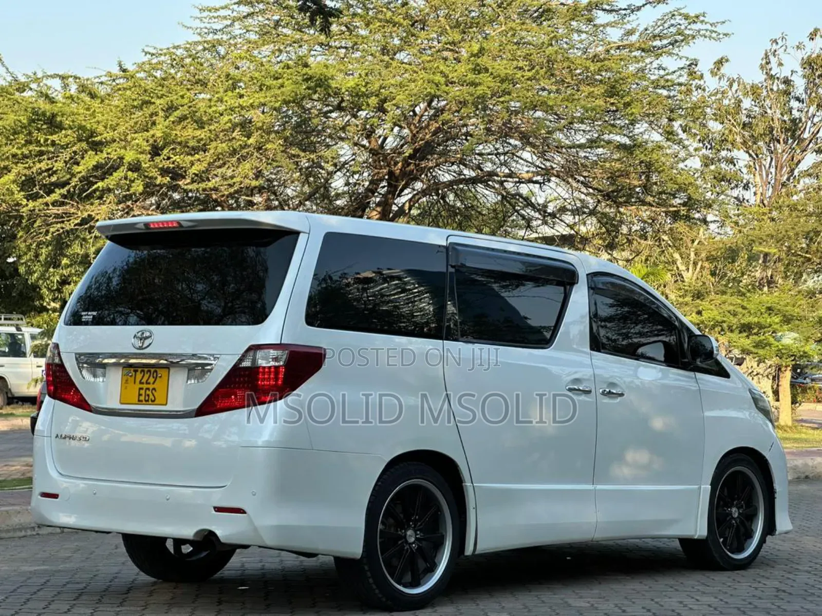 Toyota Alphard 2008 White