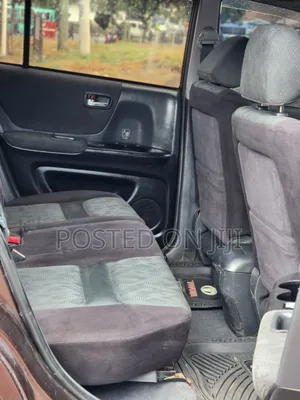 Toyota Kluger 2006 Maroon